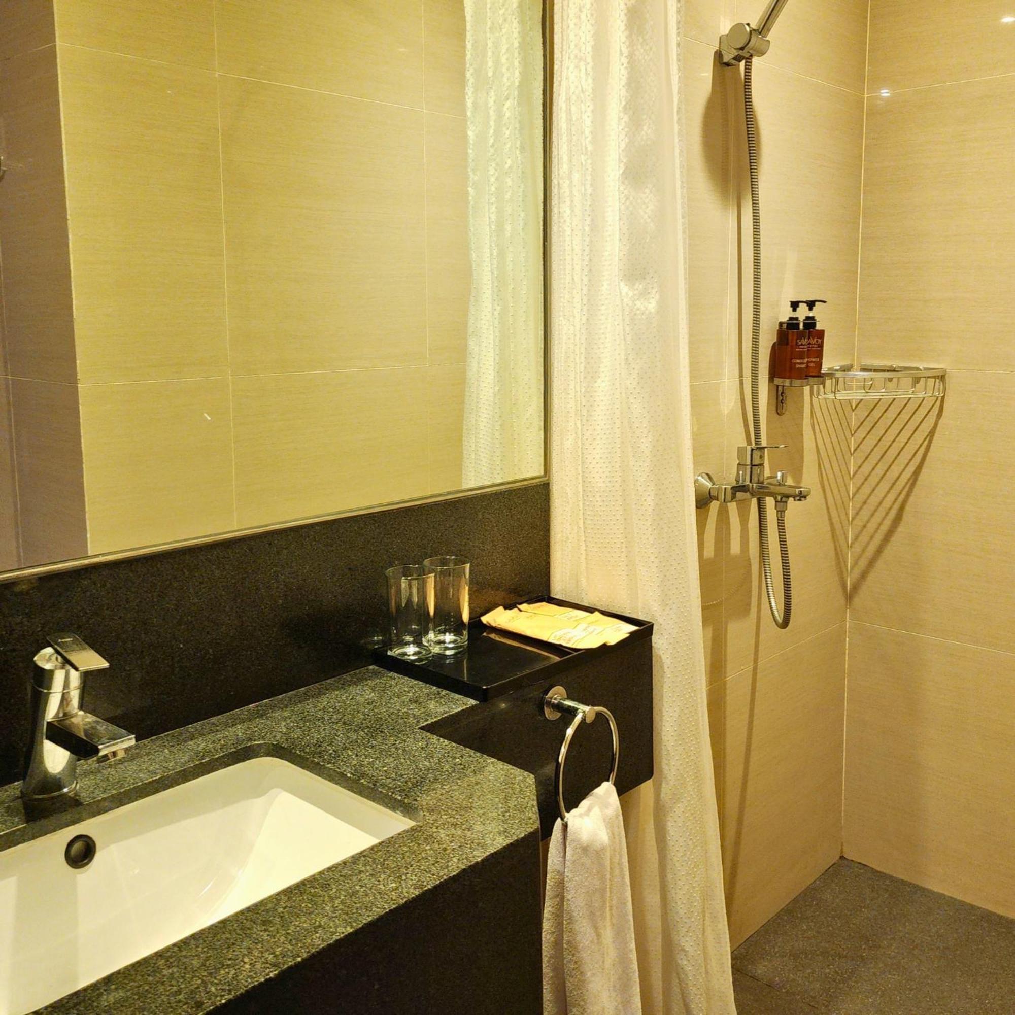 Savoy Hotel Mactan Lapu-Lapu City Exteriér fotografie